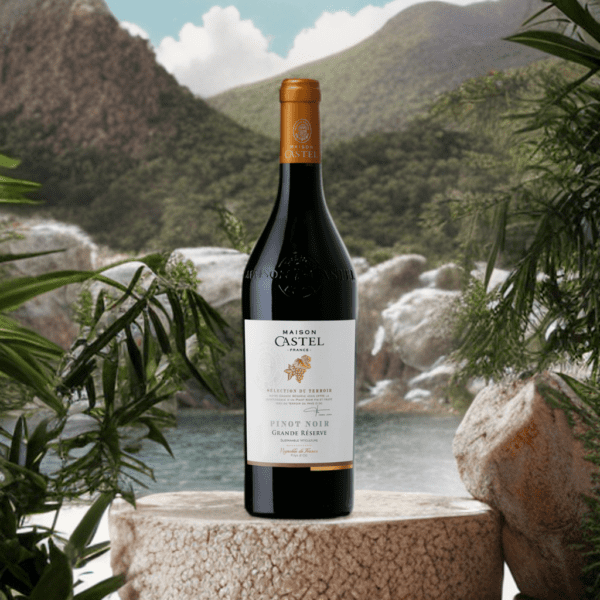 034819/21 MAISON CASTEL Grande Reserve Pinot noir 2021 750ml - Image 3